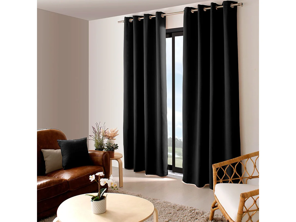 Rideau Occultant à Œillets "Reglisse" 140x240cm Noir