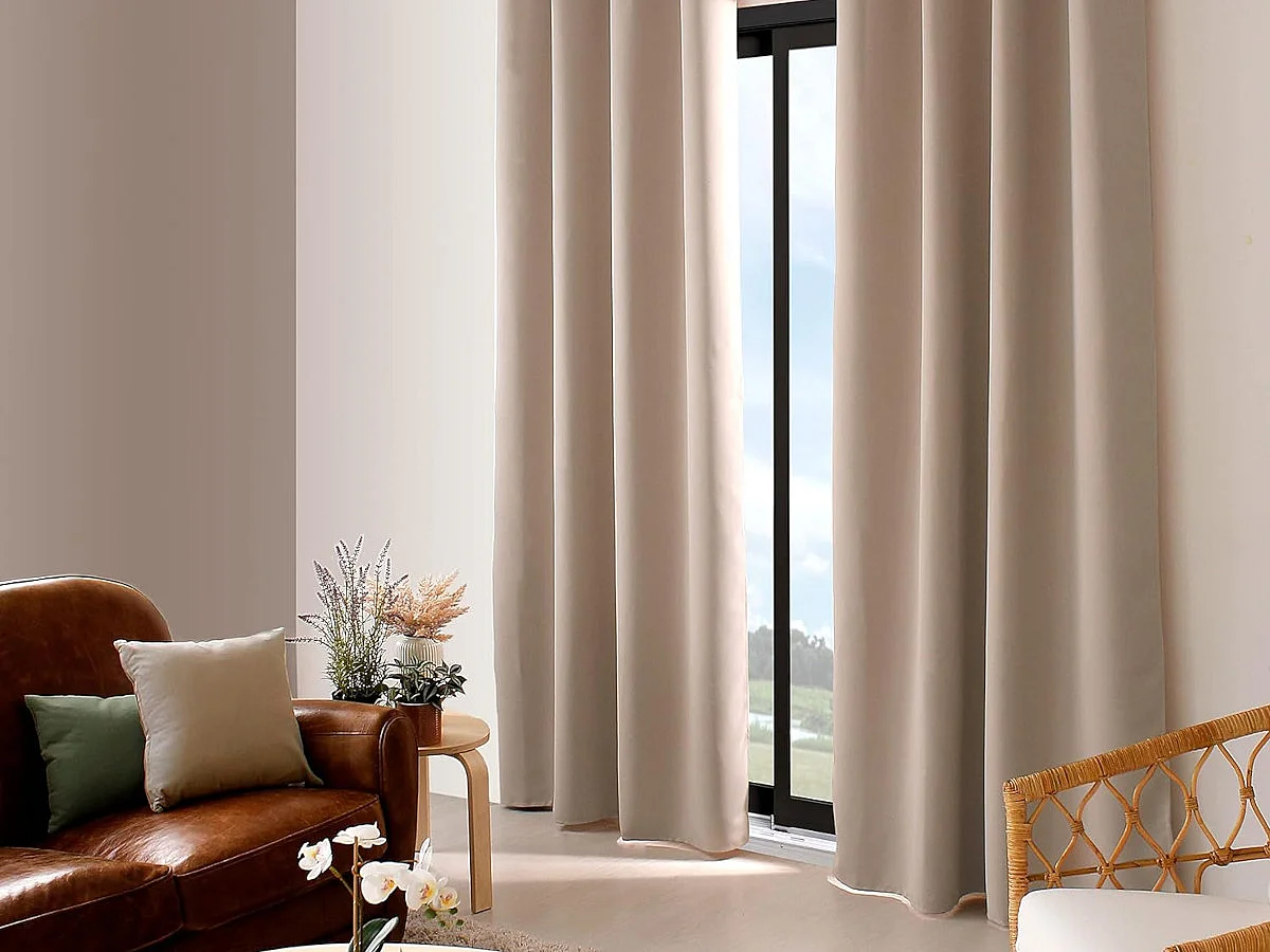 Rideau Occultant à Œillets "Reglisse" 140x240cm Naturel