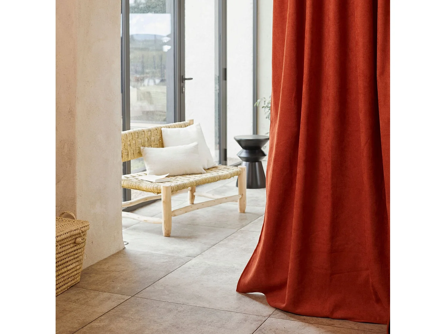 Rideau thermique phonique et semi occultant à galons fronceurs KONFOR