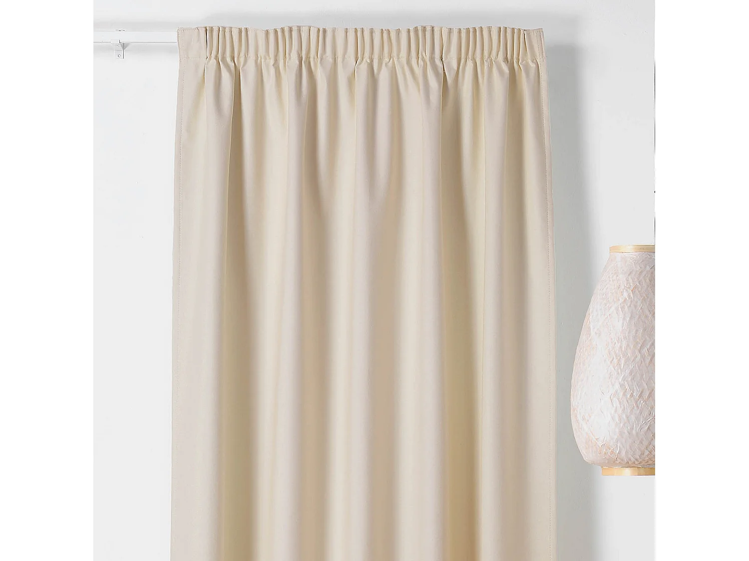 Cortina con Galón Fruncido, Opaca y Efecto Chenillé 135 x 260 cm