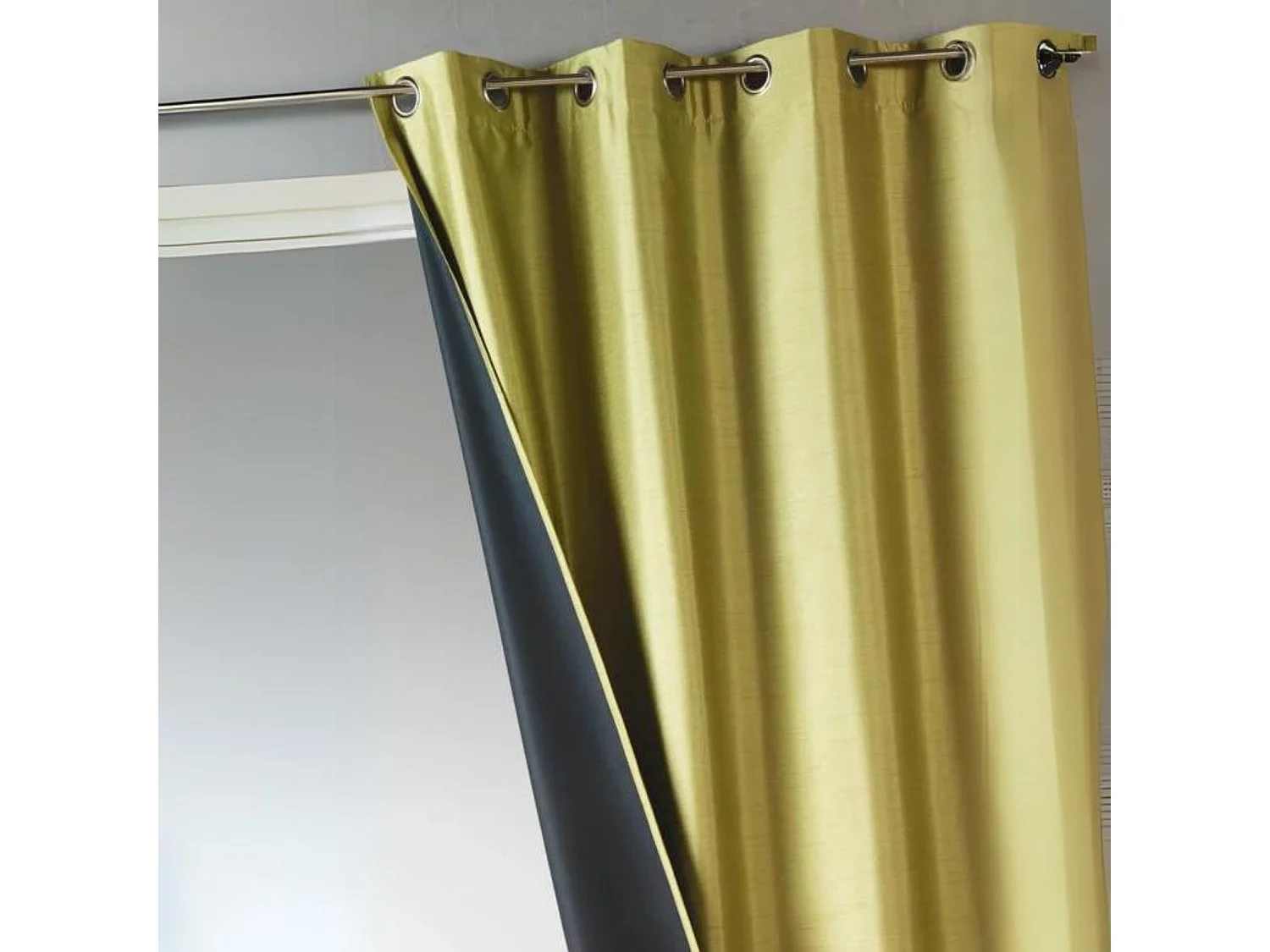 Cortina lisa en shantung ocultante 3 capas 140 x 260 cm