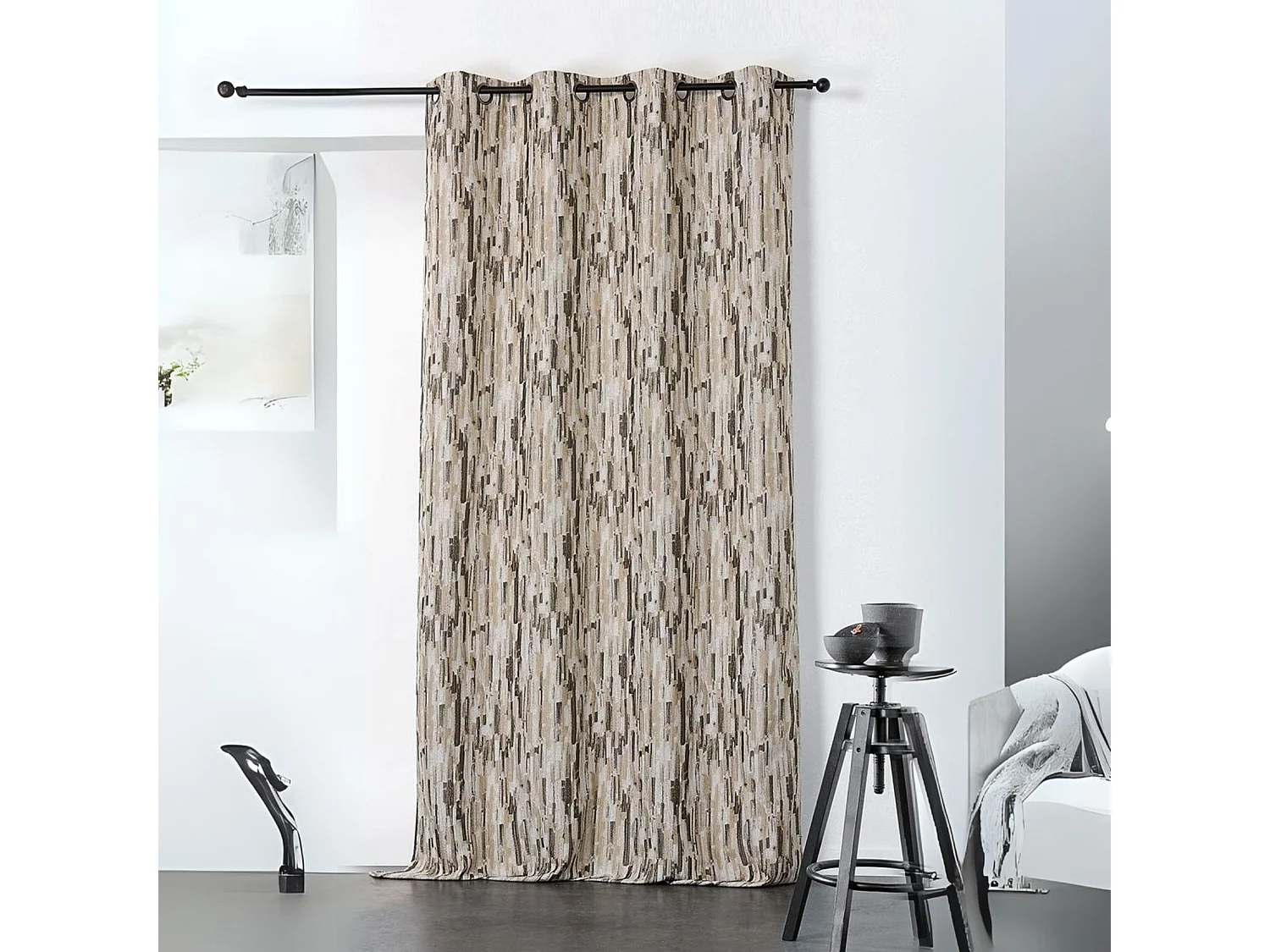 Rideau d'ameublement aux impressions abstraites