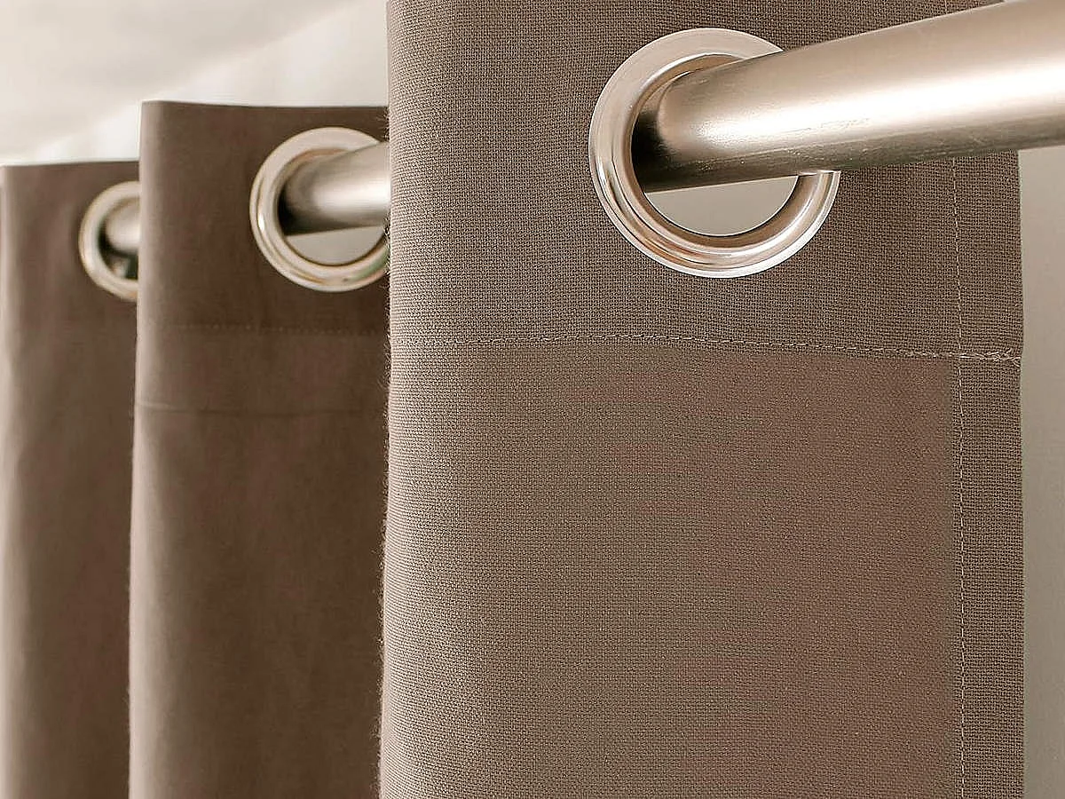 Farbenfroher Vorhang aus reiner Baumwolle 8 Ösen