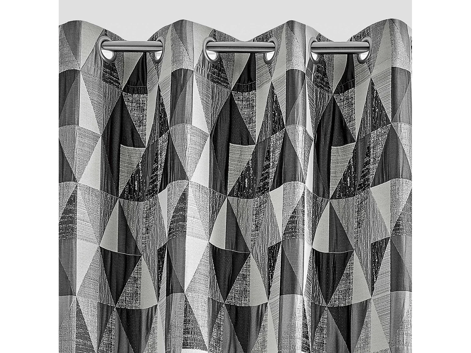 Cortina de diseño con patrones triangulares 140 x 260 cm