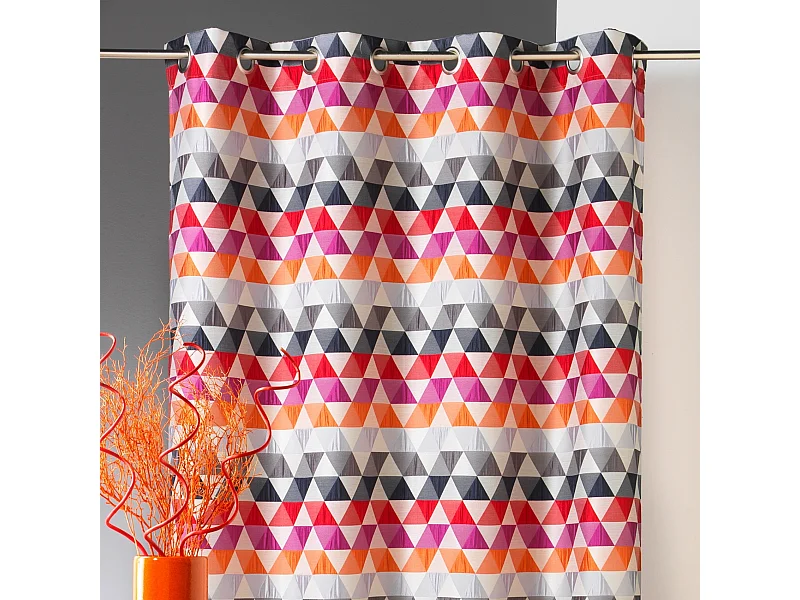 Rideau d'ameublement motifs triangles