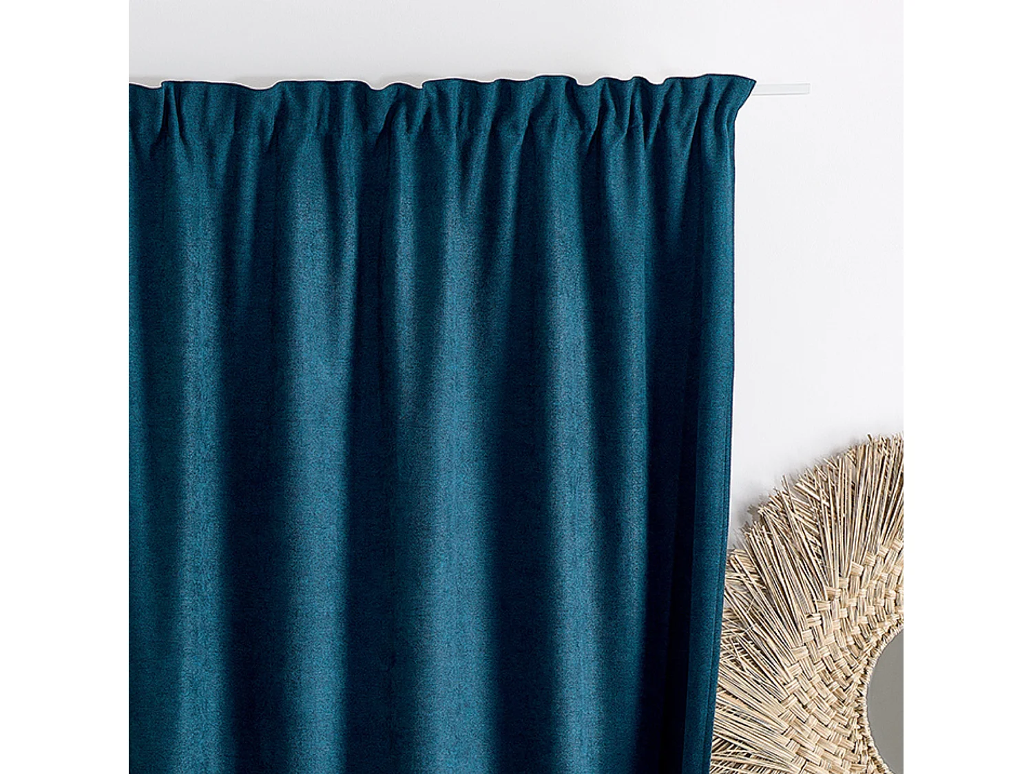 Rideau thermique phonique et semi occultant à galons fronceurs KONFOR