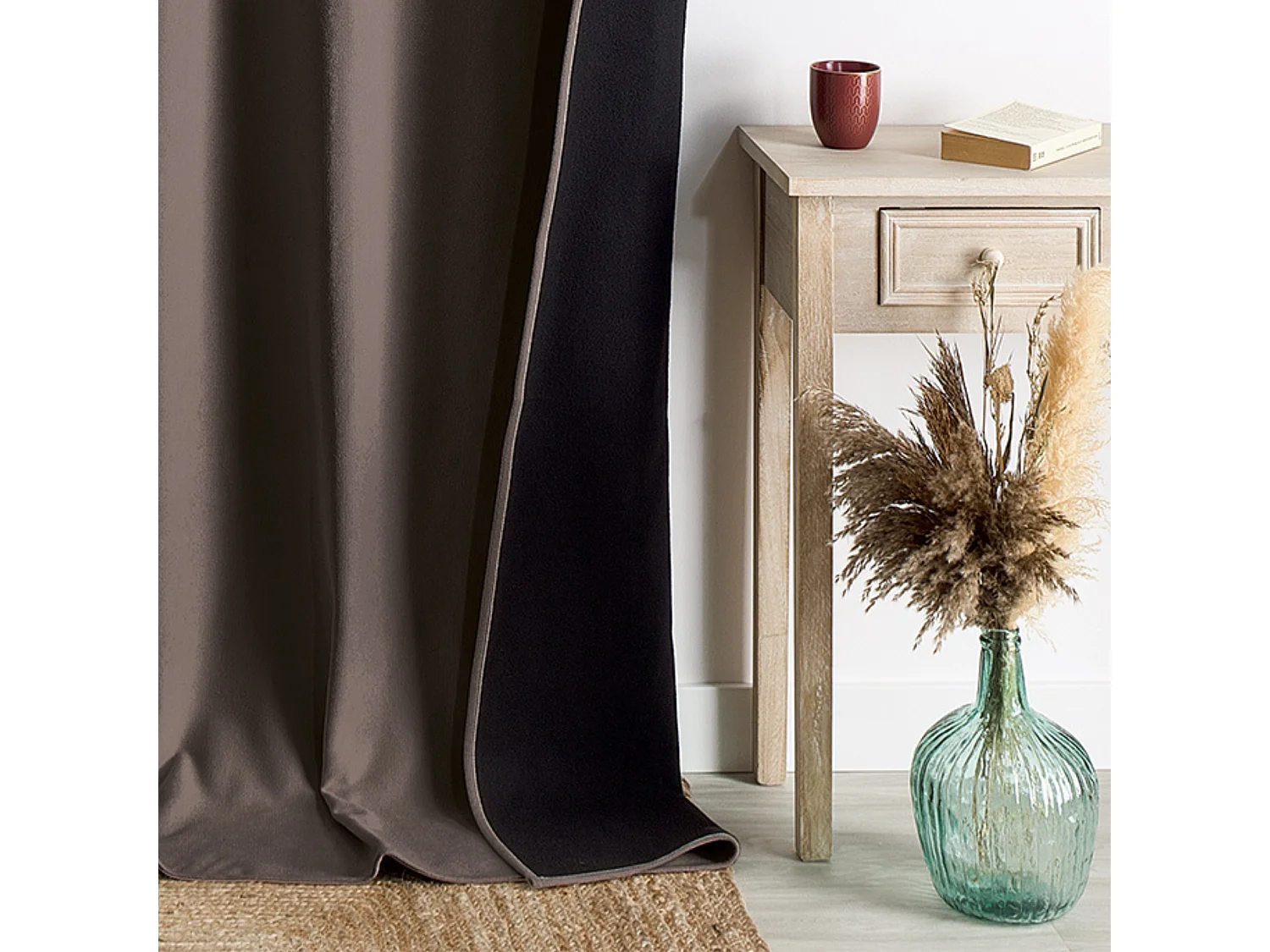 Rideau thermique phonique et semi occultant à galons fronceurs KONFOR