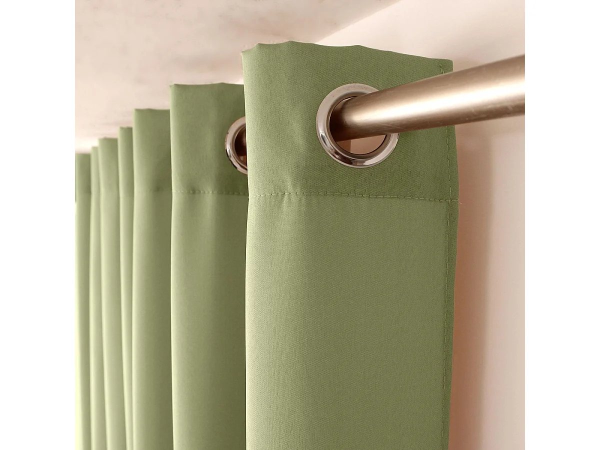 Rideau à Œillets Uni "Basic" 140x240cm Vert Olive