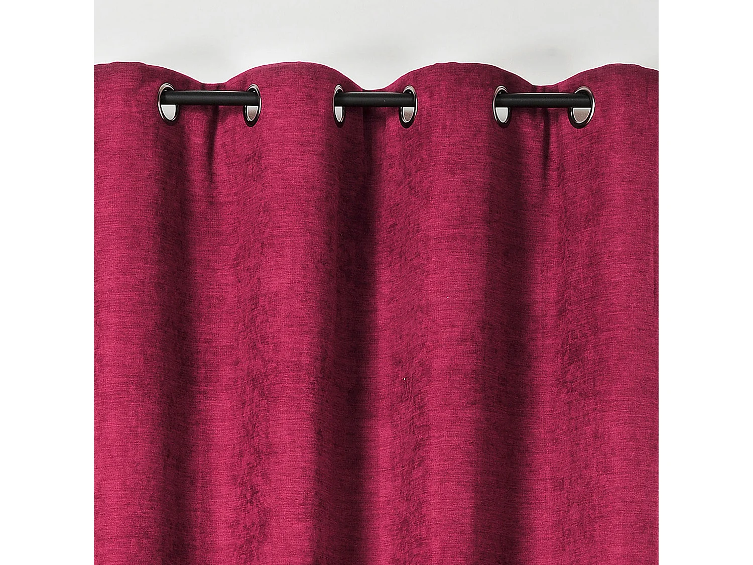 Cortina Alaska aislante y 100% opaca