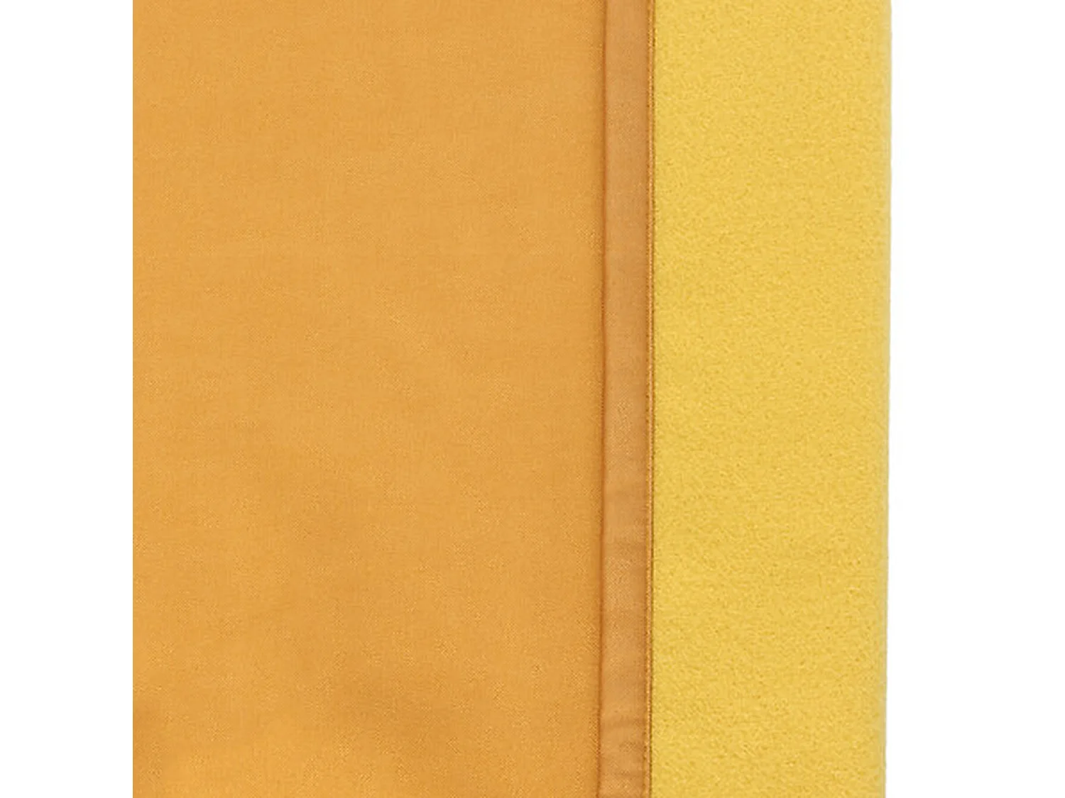 Cortina con ojales aislante térmico con forro polar