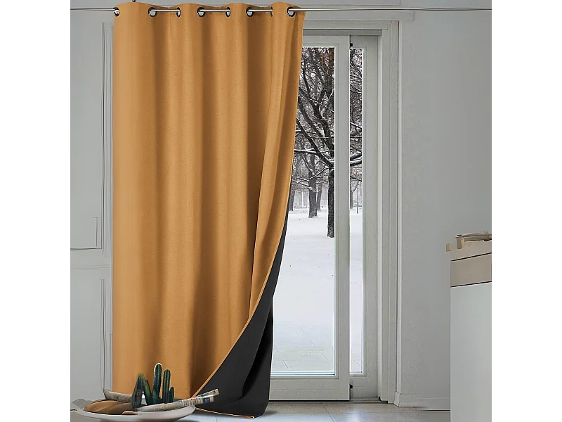 Cortina antifrío doble forrada de polar