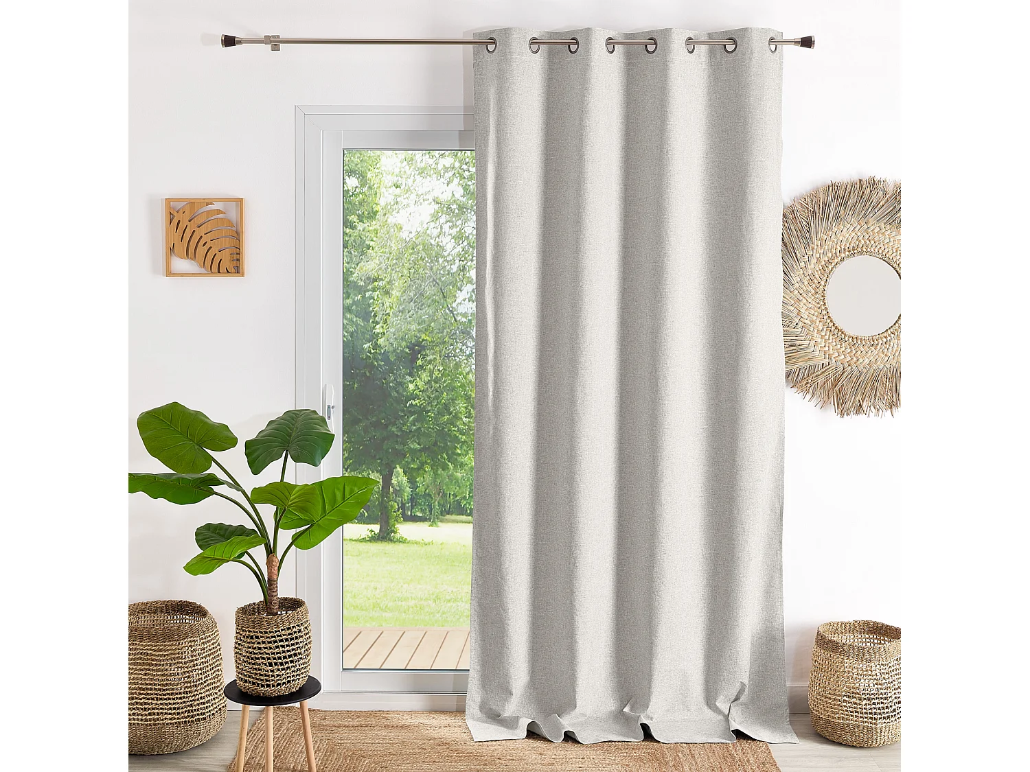 Cortina Opaca y Aislante Térmica Invierno/Verano