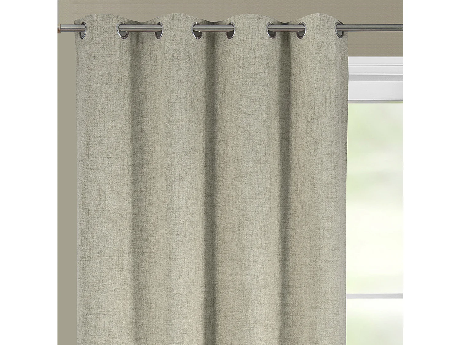 Cortina lisa opaca y térmica