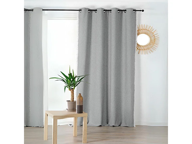 Rideau poly-laine avec franges sur les bords