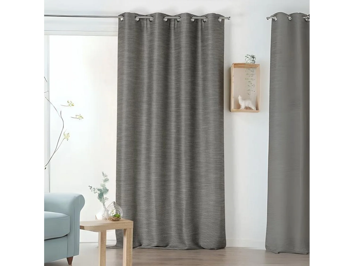 Rideau uni et dépolluant