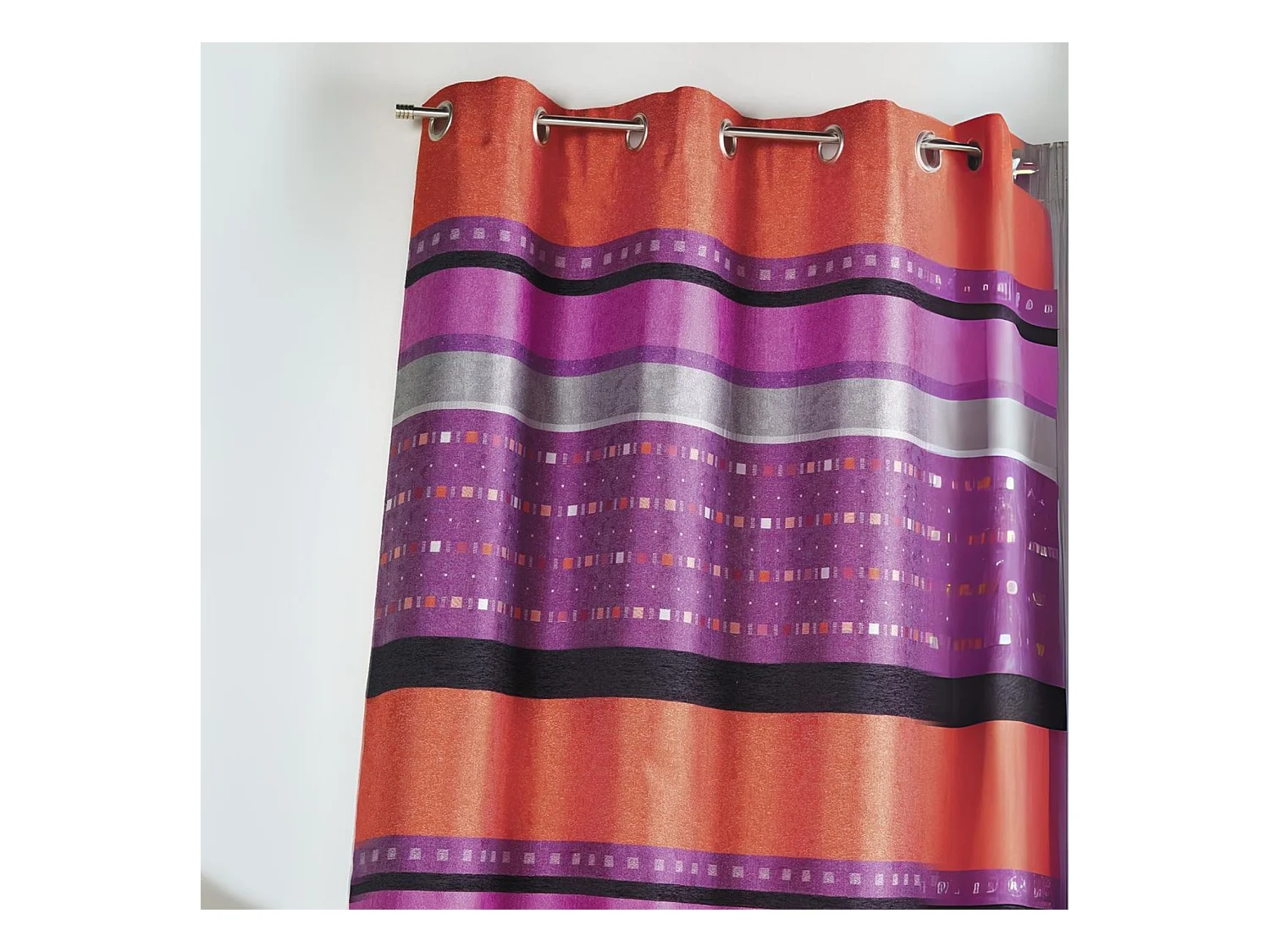 Rideau en jacquard à rayures horizontales graphiques