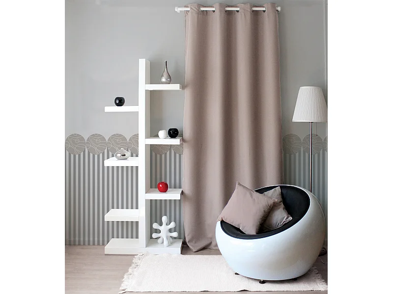 Cortina unida con ollaos