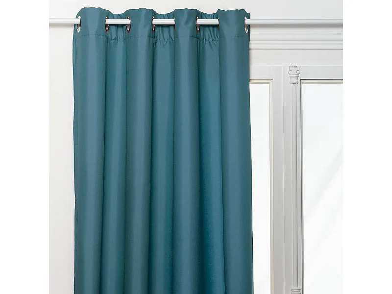 Cortina con ojales aislante térmico con forro polar