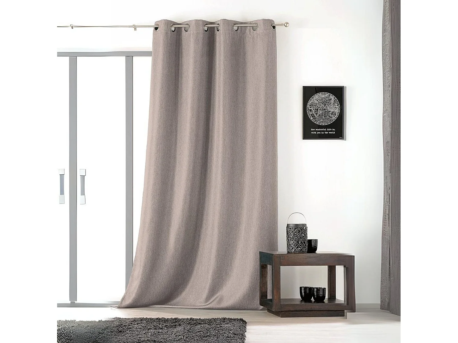 Cortina lisa con ollaos