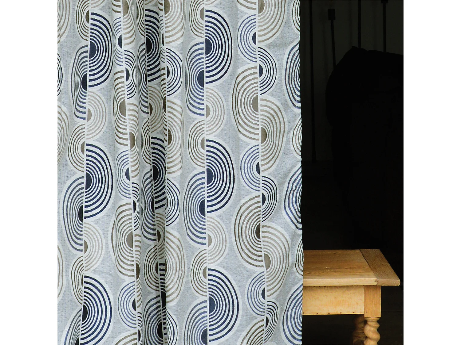 Cortina Jacquard con Motivo de Semicírculos 140 x 260 cm