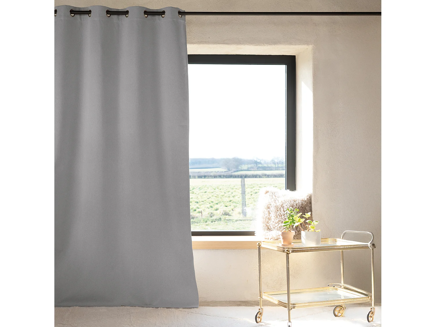 Cortina 100% opaca de doble cara para muebles 135 x 260 cm