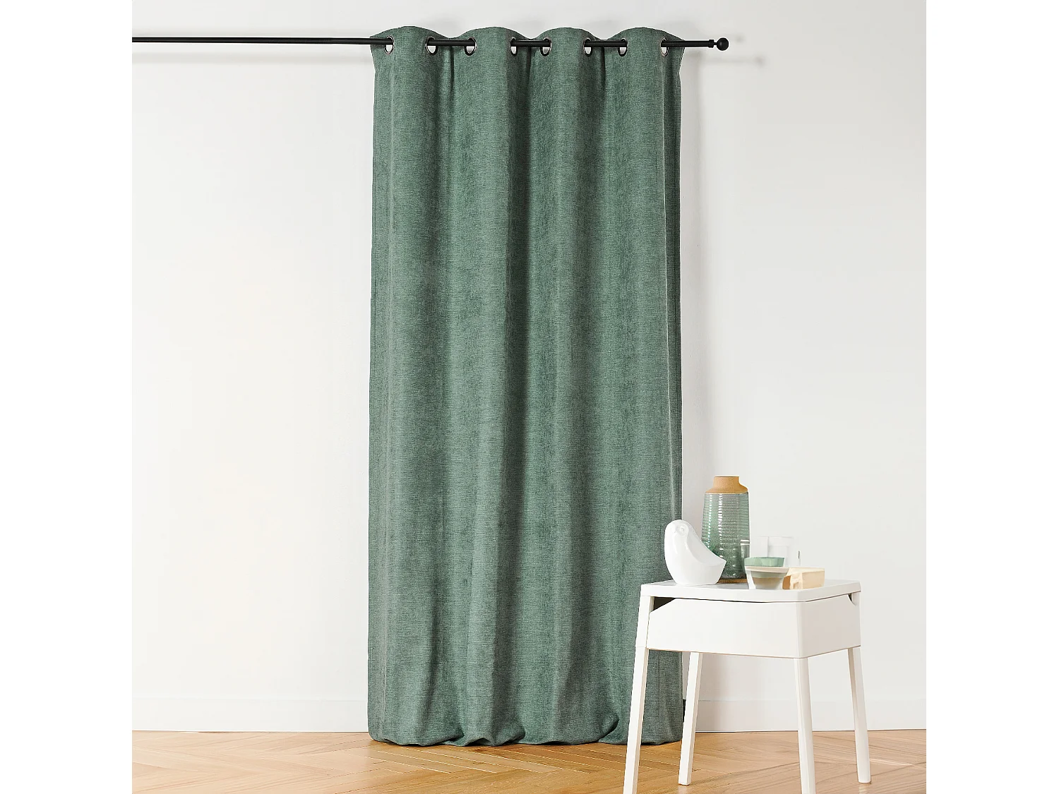 Cortina con Ojetes Aislante y Repelente al Agua Efecto Terciopelo