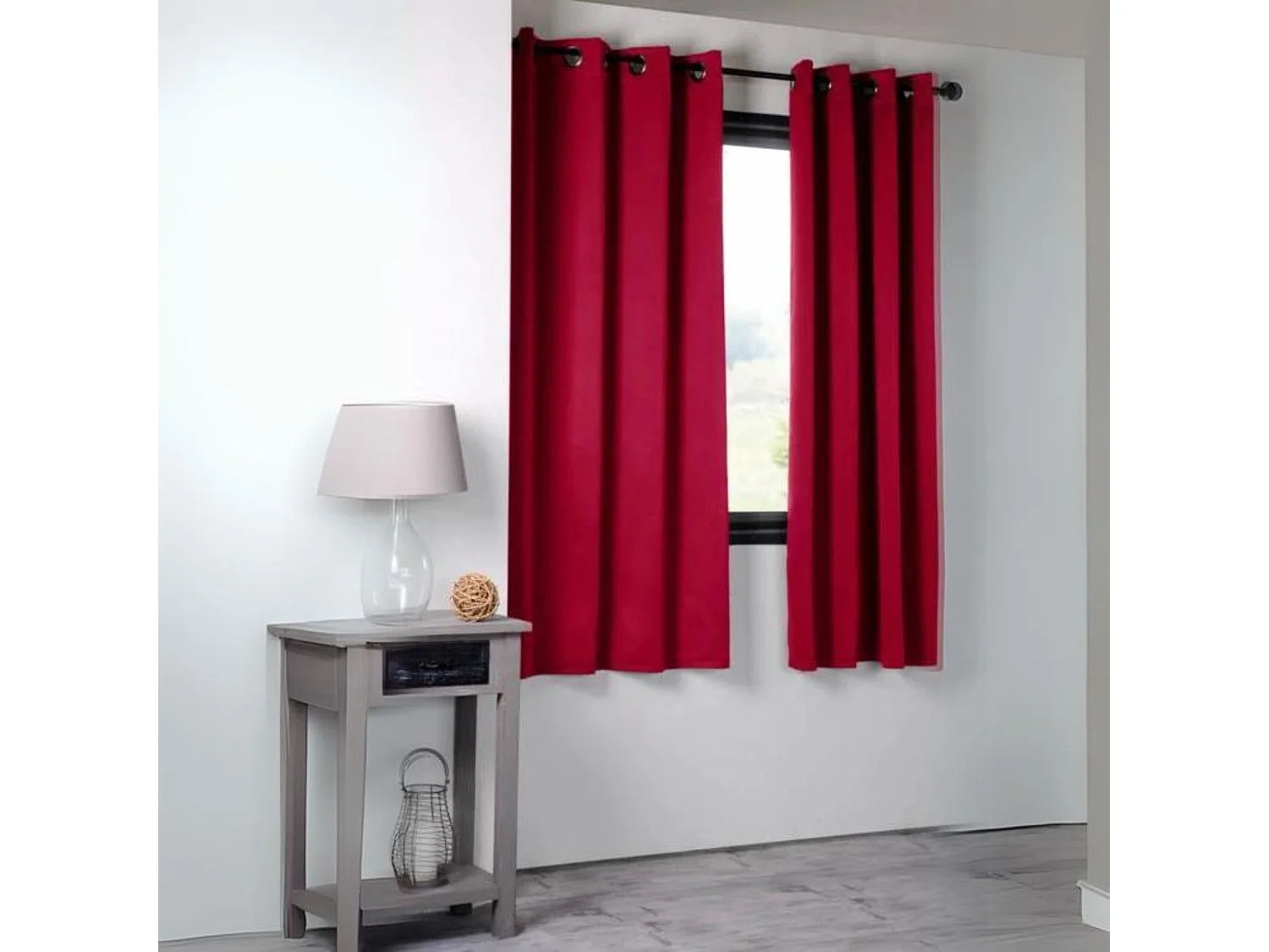 Cortina opaca unida 210gr/m² 135 x 180 cm