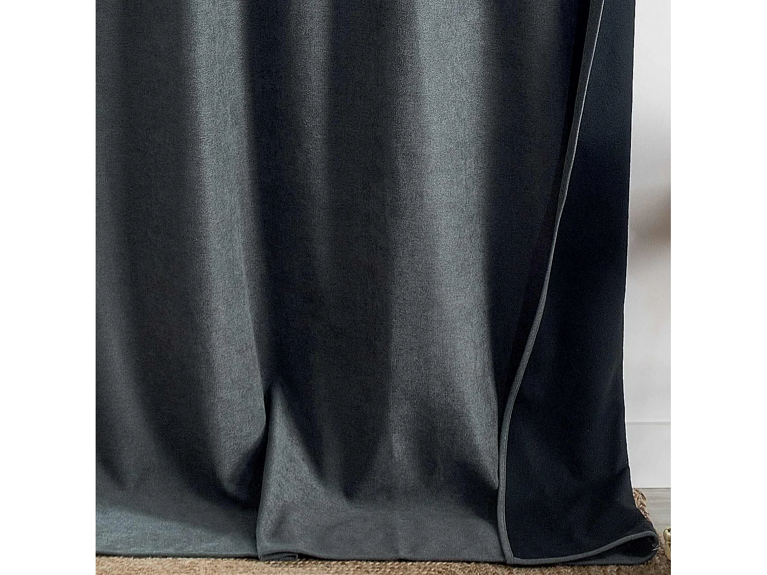 Rideau thermique phonique et semi occultant à galons fronceurs KONFOR