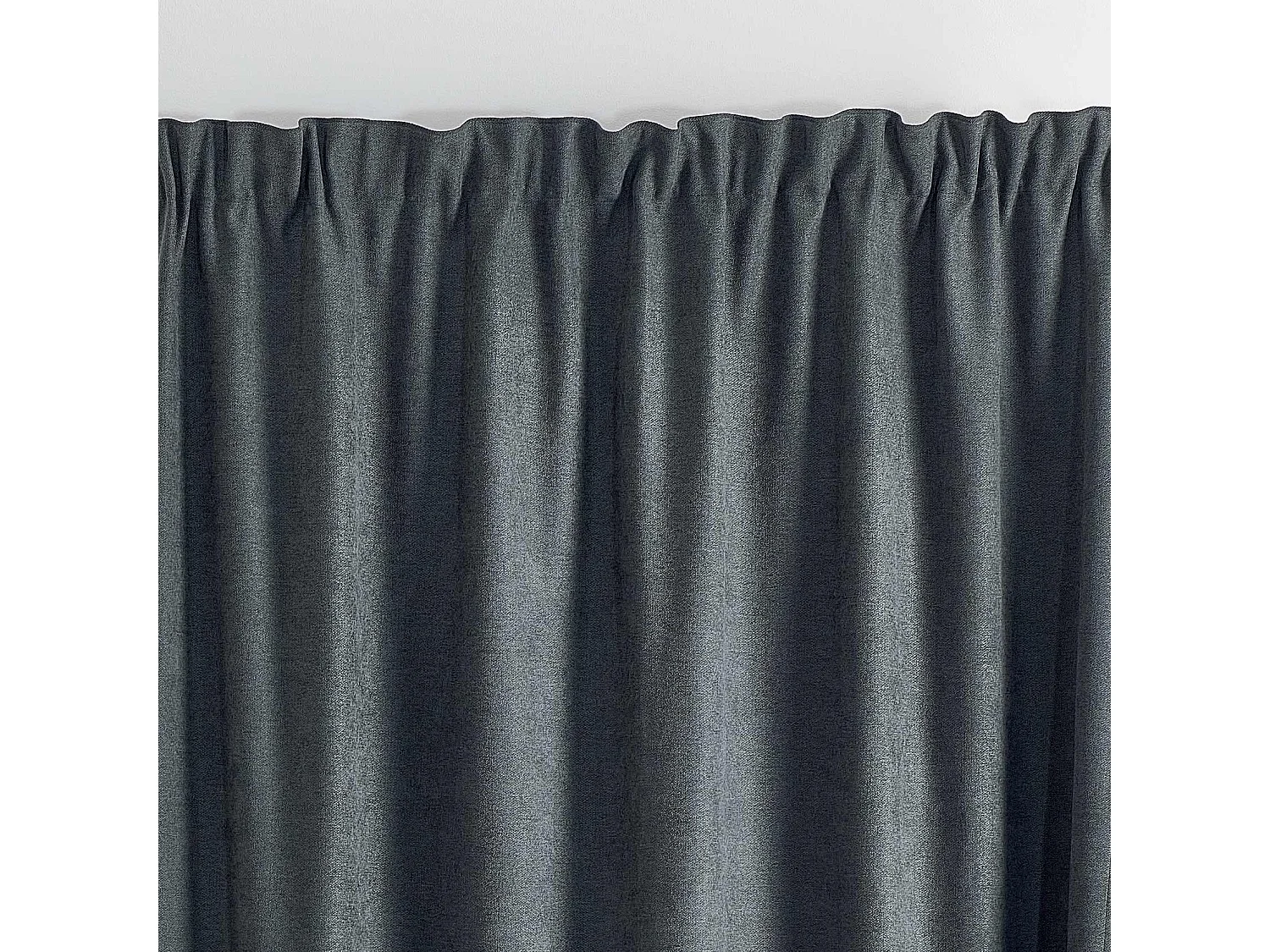 Rideau thermique phonique et semi occultant à galons fronceurs KONFOR