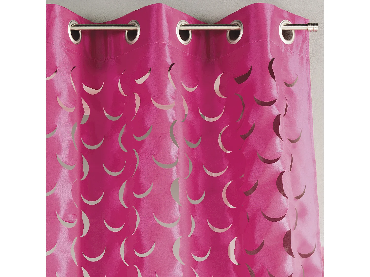 Cortina en tafetán ligero corte láser 140 x 260 cm