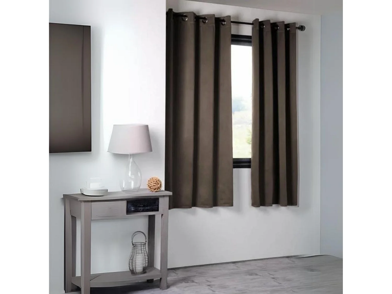 Cortina opaca unida 210gr/m² 135 x 180 cm