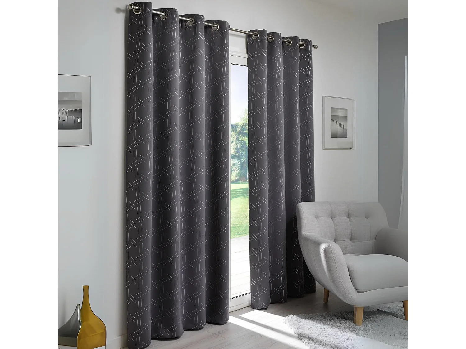 Rideau obscurcissant à motifs argentés