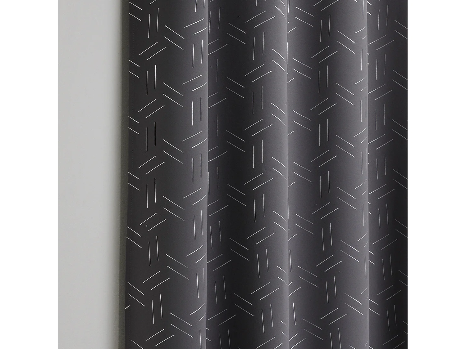 Rideau obscurcissant à motifs argentés