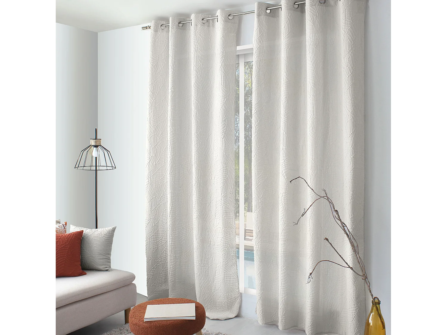 Cortina con ojales de follaje con aspecto gofrado 135 x 240 cm