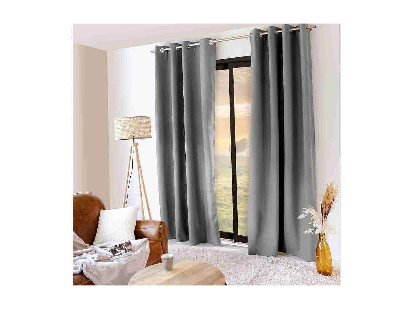 Cortina térmica de microfibra forrada