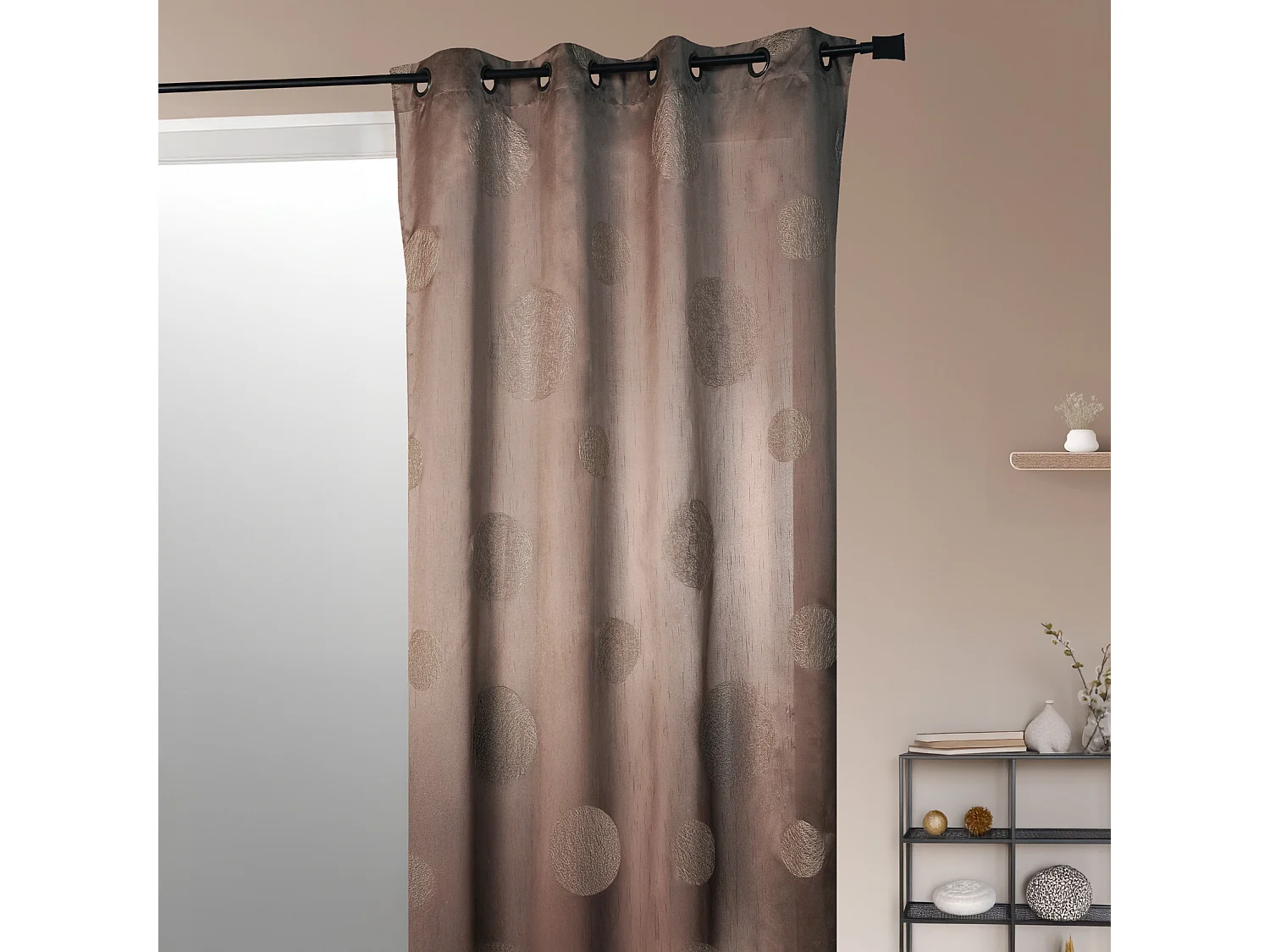 Cortina Topo Shantung Bordada 'Círculos Mezclados' 140 x 260 cm