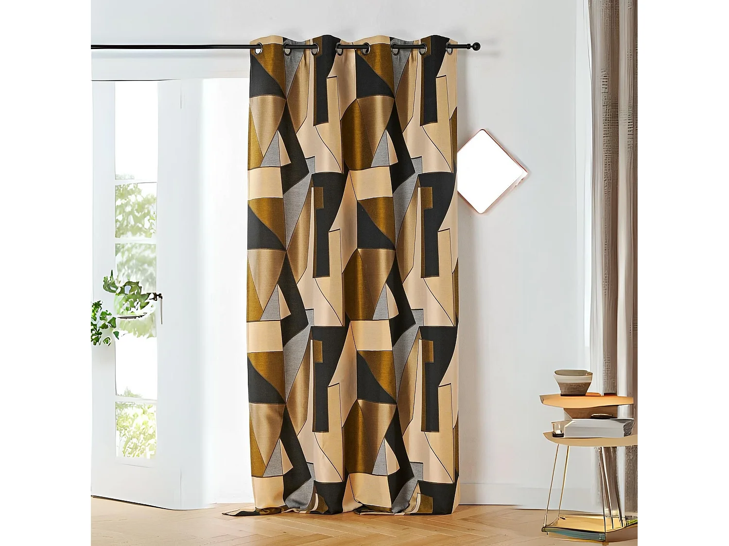 Rideau d'ameublement effet graphique