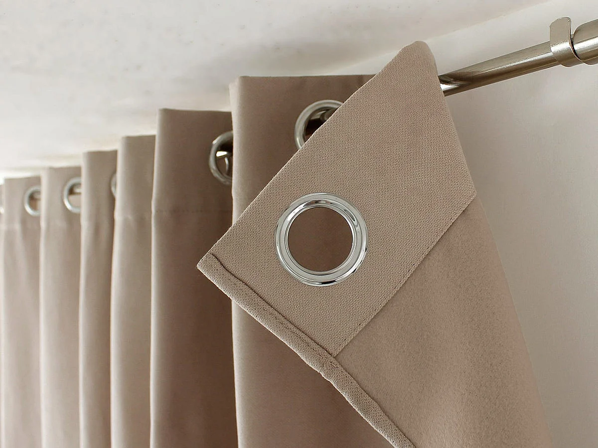 Rideau Thermique Occultant "Nordica" 135x240cm Naturel
