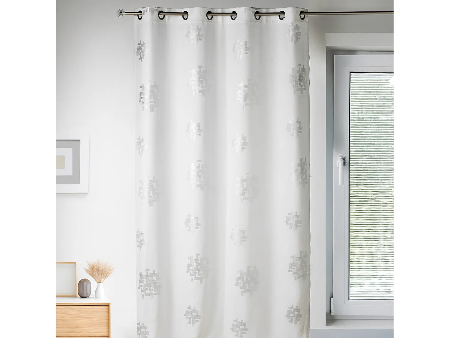 Cortina de mobiliario estampada motivos argentado 140 x 260 cm