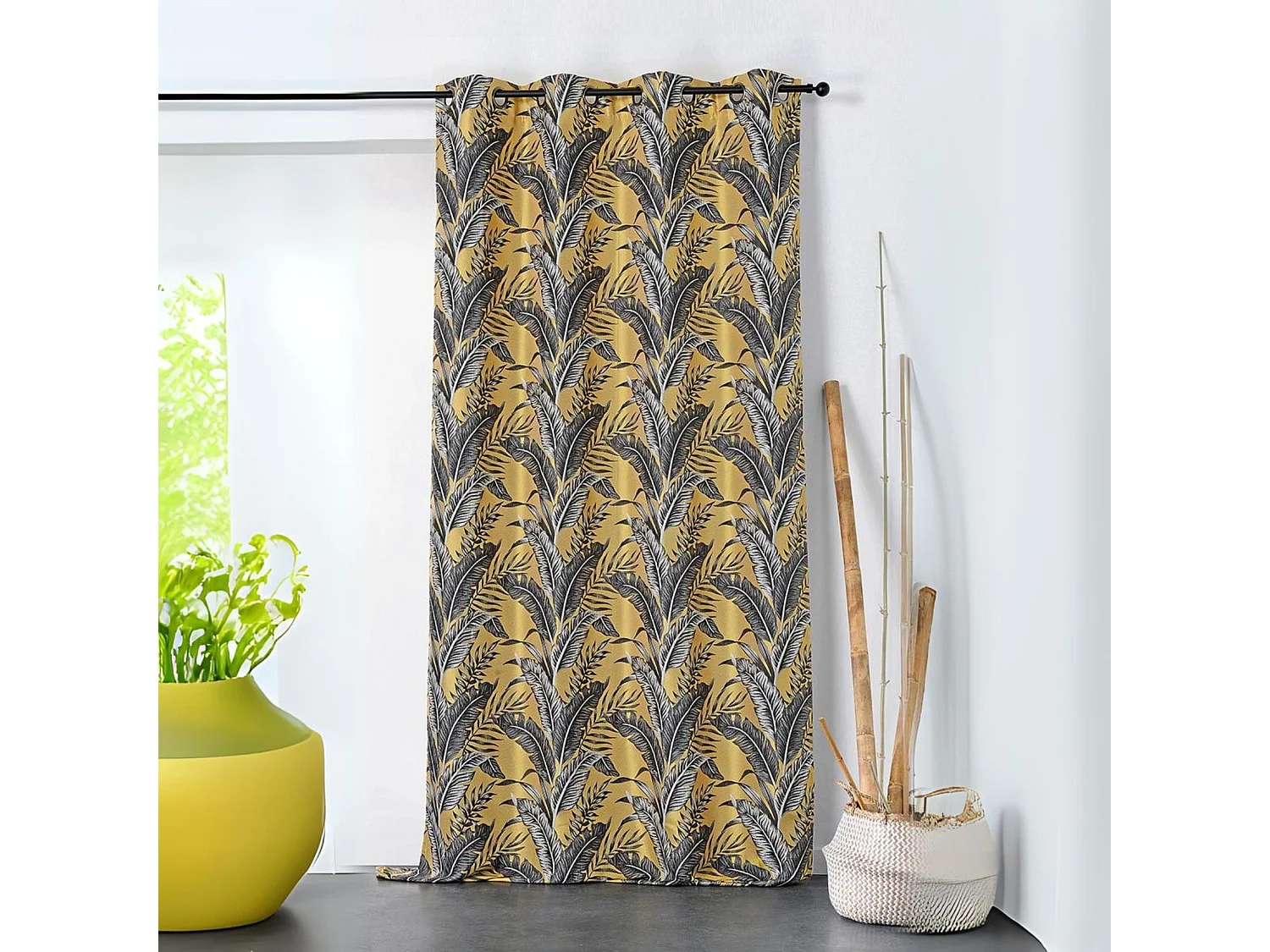 Rideau tendance aux impressions exotiques