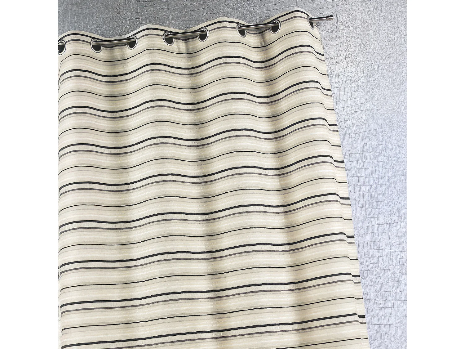 Cortina jacquard rayas finas 140 x 260 cm