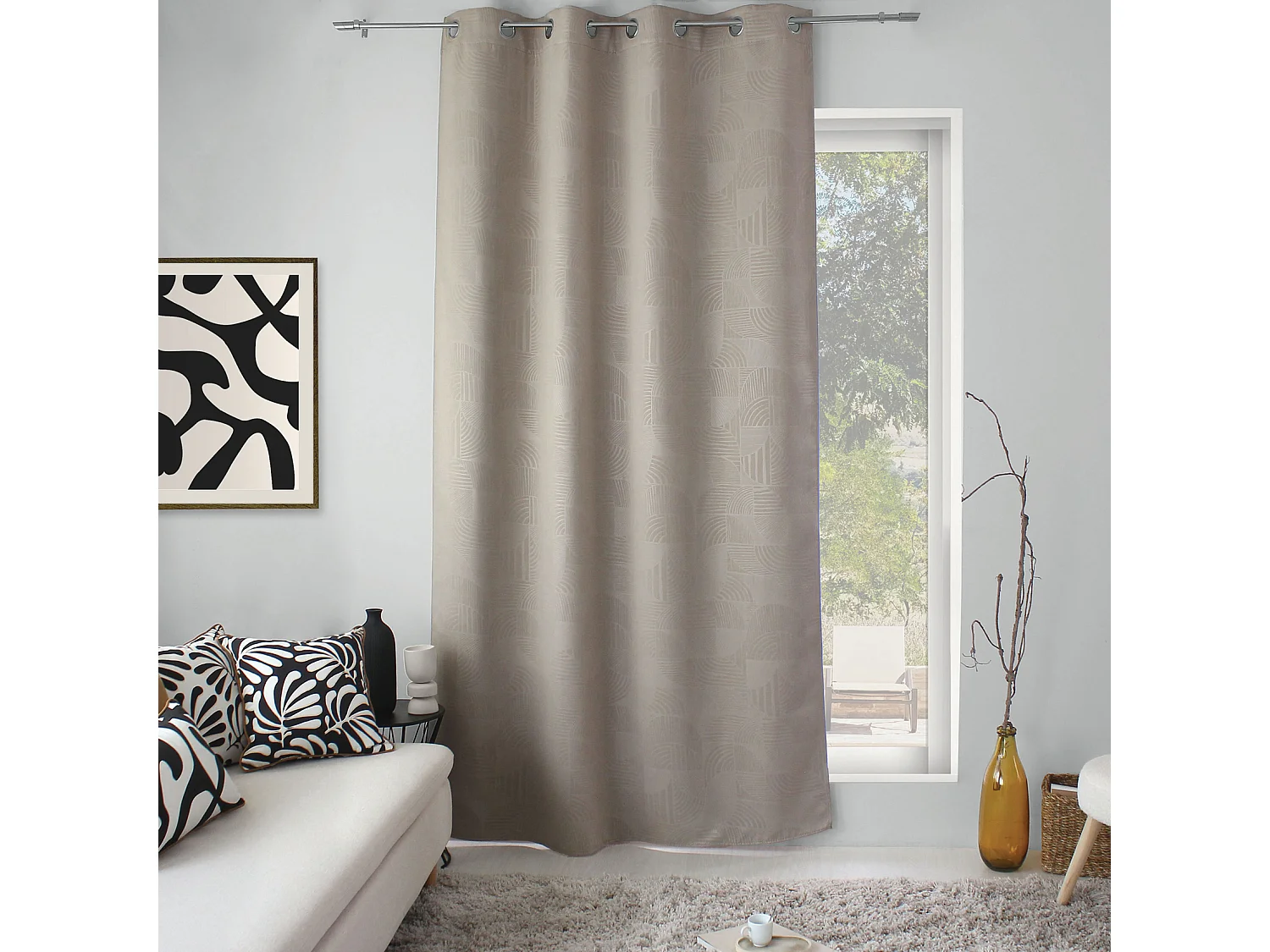 Cortina con ojales opaca estampada geométrica 140 x 240 cm