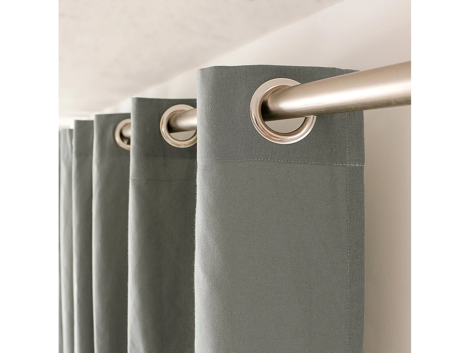 Cortina colorida de algodón puro 8 ollaos