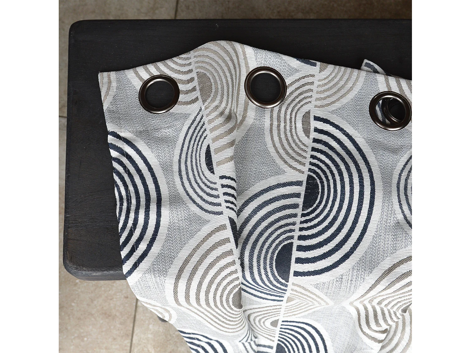 Cortina Jacquard con Motivo de Semicírculos 140 x 260 cm