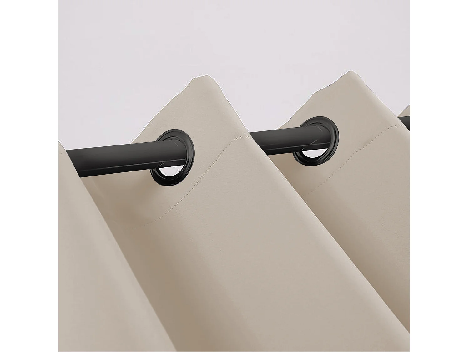 Cortina térmica con ojales y repelente al agua