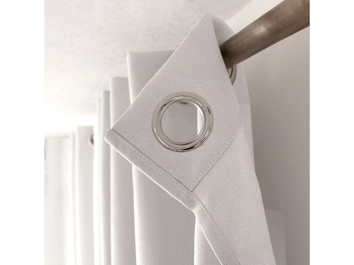 Einfarbiger Verdunkelungsvorhang mit geflochtenem Effekt 140 x 240 cm