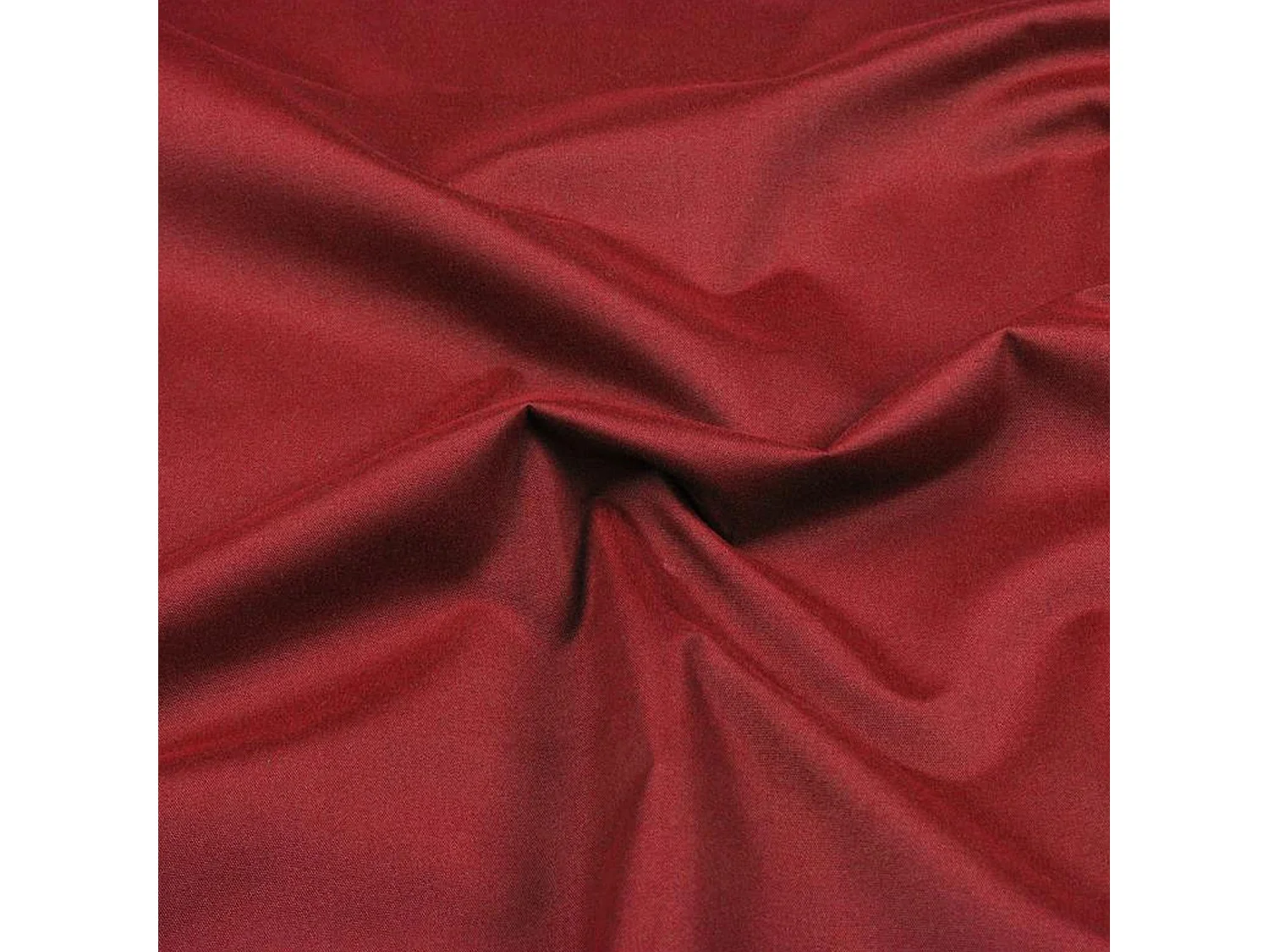 Cortina 100% ocultante unida y colorada 140 x 260 cm