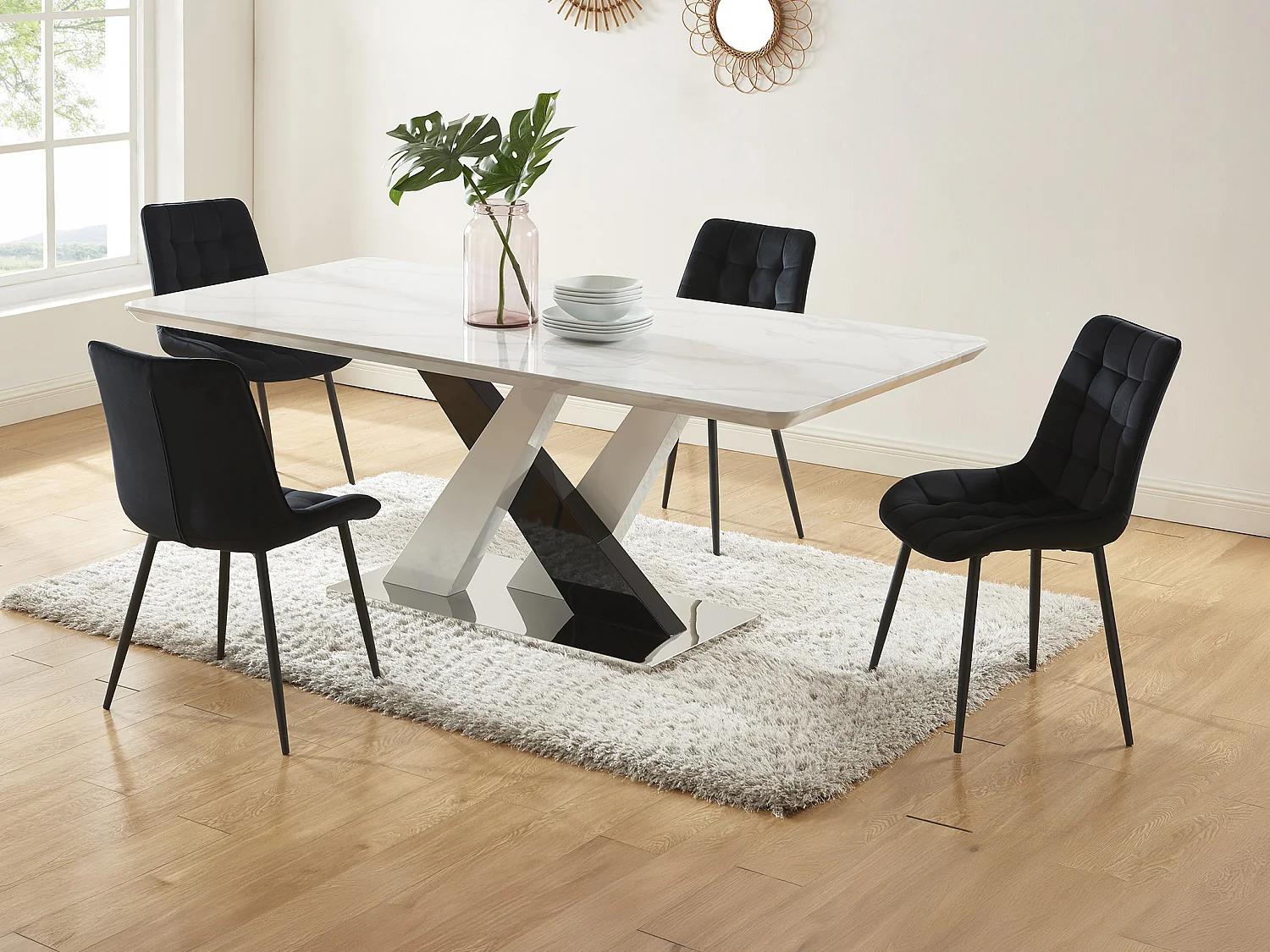 Ensemble table EVAELA + 4 chaises OLLUA - Blanc et noir