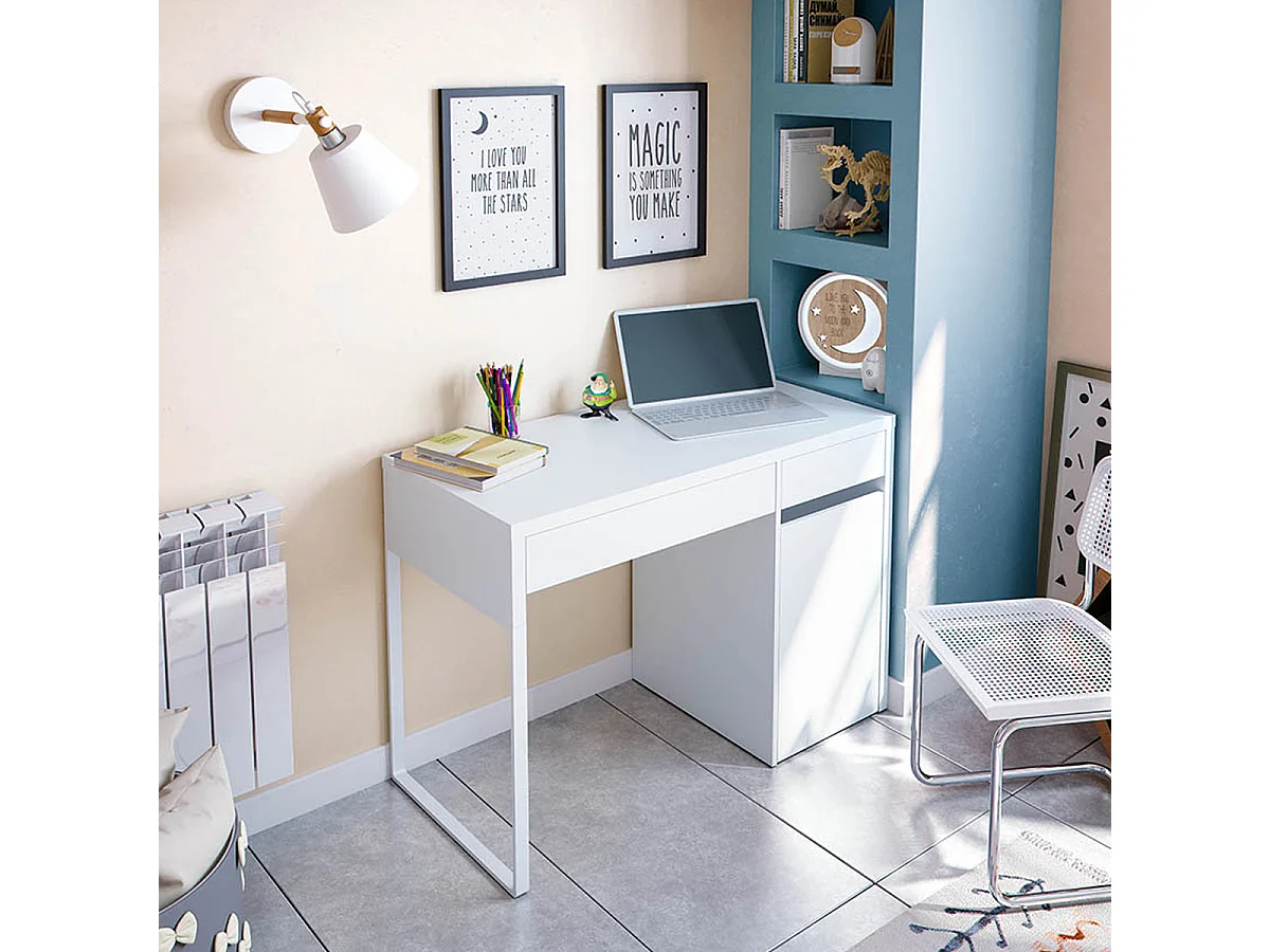 Scrivania per computer con piede in metallo bianco 004623A