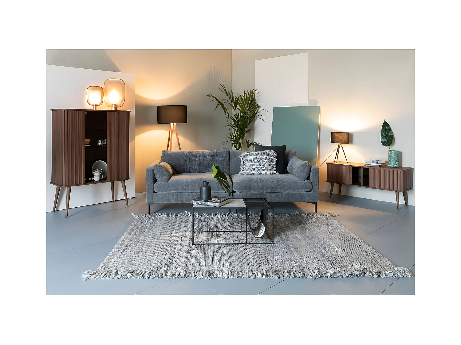 BARBIER - Holztruhe mit Walnuss-Finish